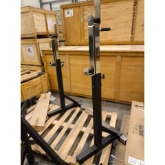 UtförsäljningThor Fitness Squat Stand / Bänkpress / Dip